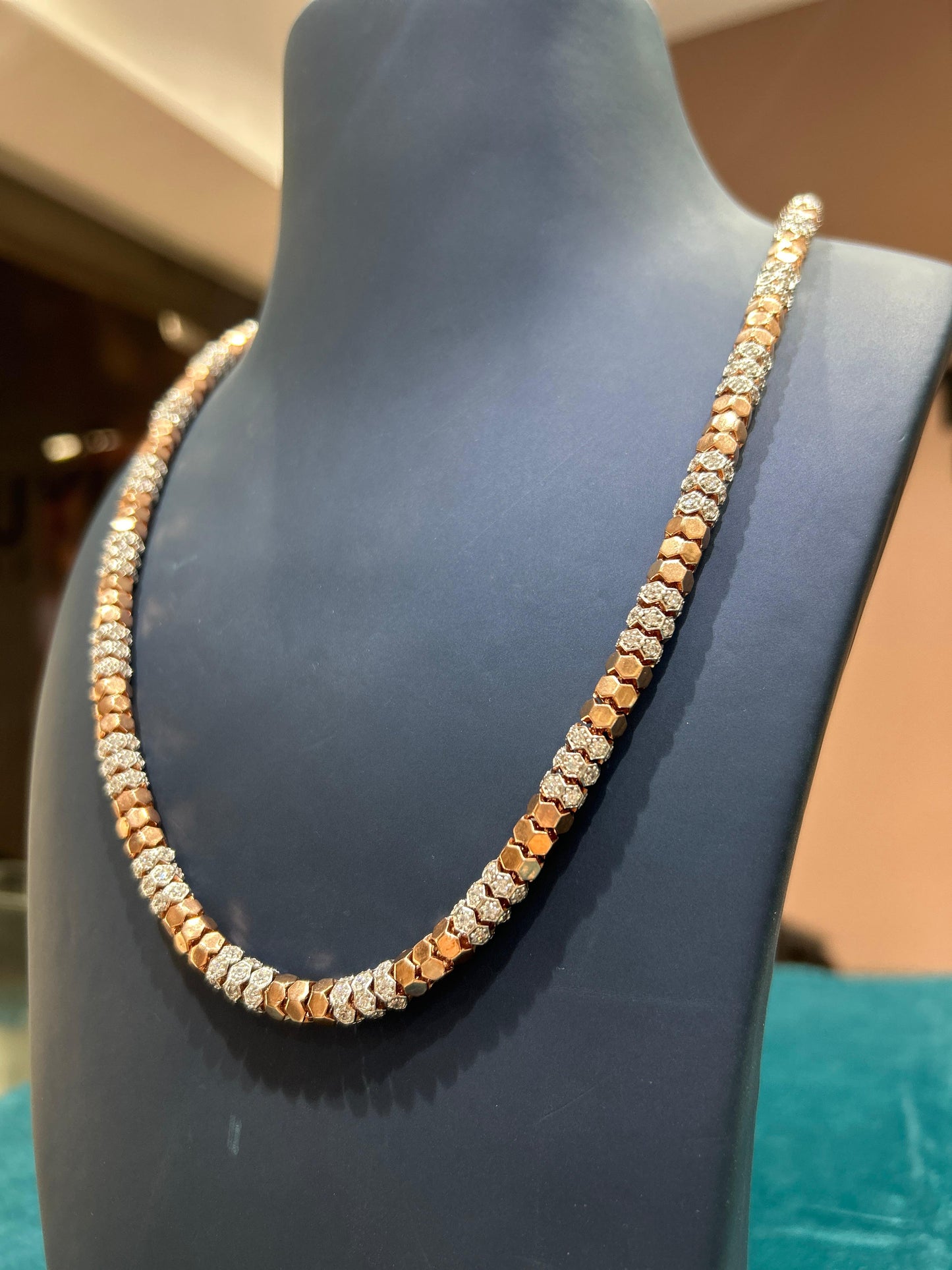 92.5 SILVER HONEYCAM MEN CHAIN