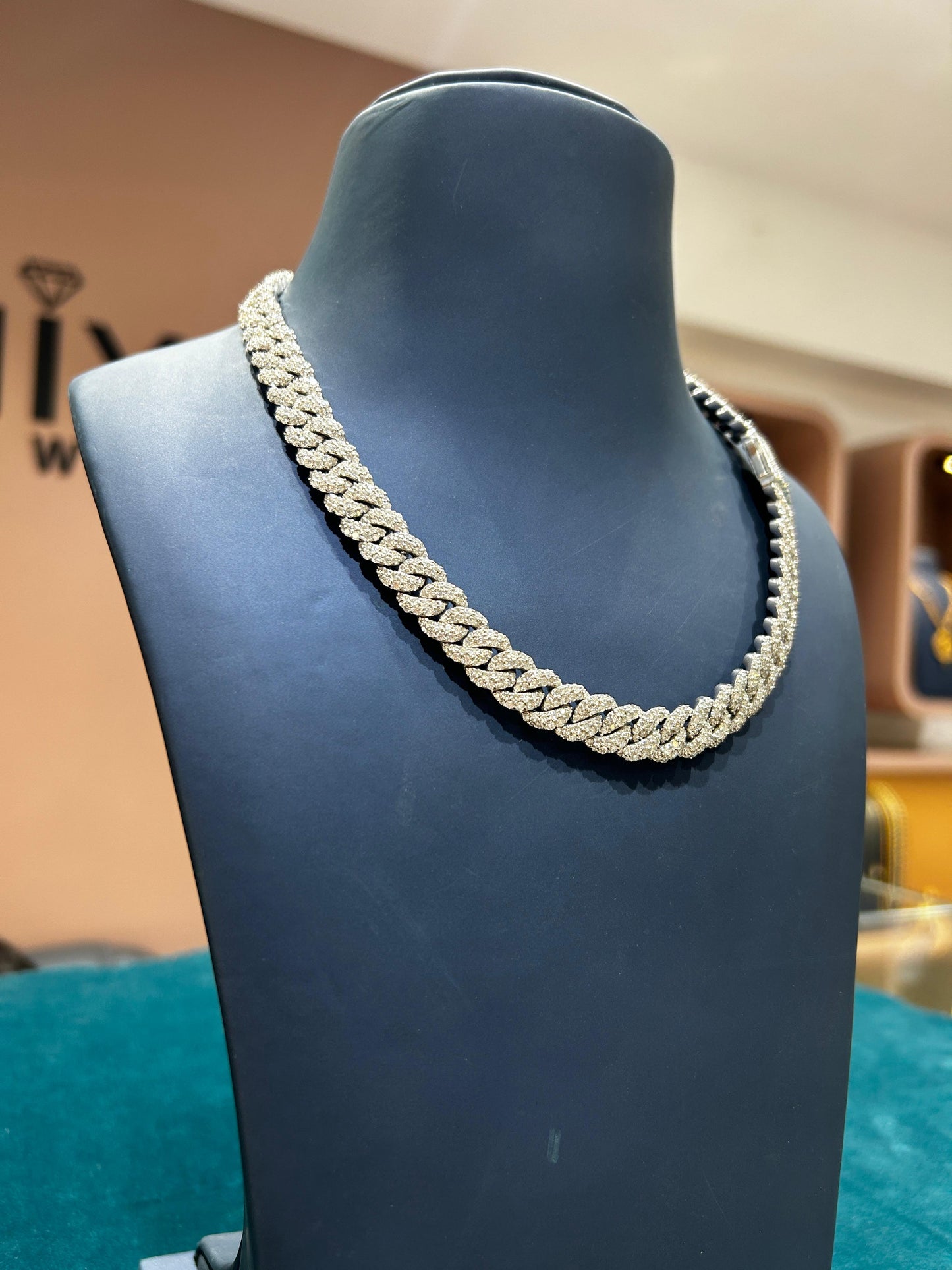 MIYU 925 Sterling Silver Full Iced Cuban Link Chain Necklace With Moissanite Daimond